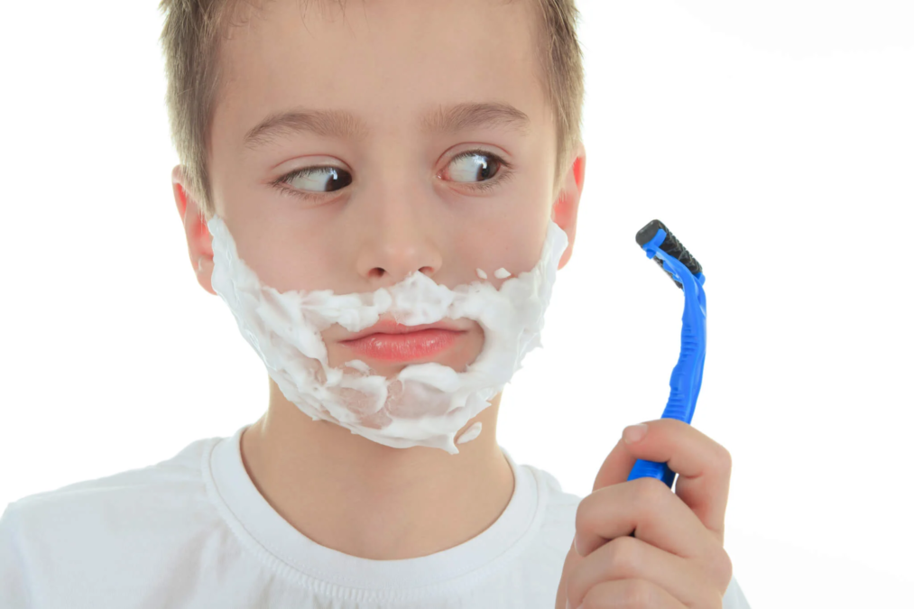 First-Time Shaving Guide: How to Work with Your Hair’s Natural Direction