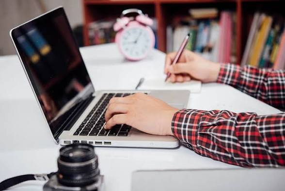 Book Editing and Ghostwriting: The Perfect Combination for Authors