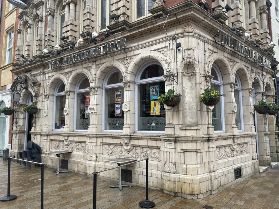 A Weekend in Kingston upon Hull: Old Pubs, Big Water, Bold Art 