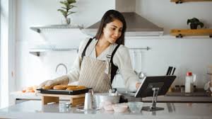Best Side Hustles For Women: How to Build Real Income Around Your Life