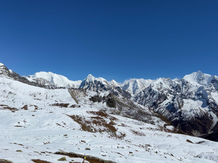 Everest Which Everest Trek Package Offers Better Overall Value